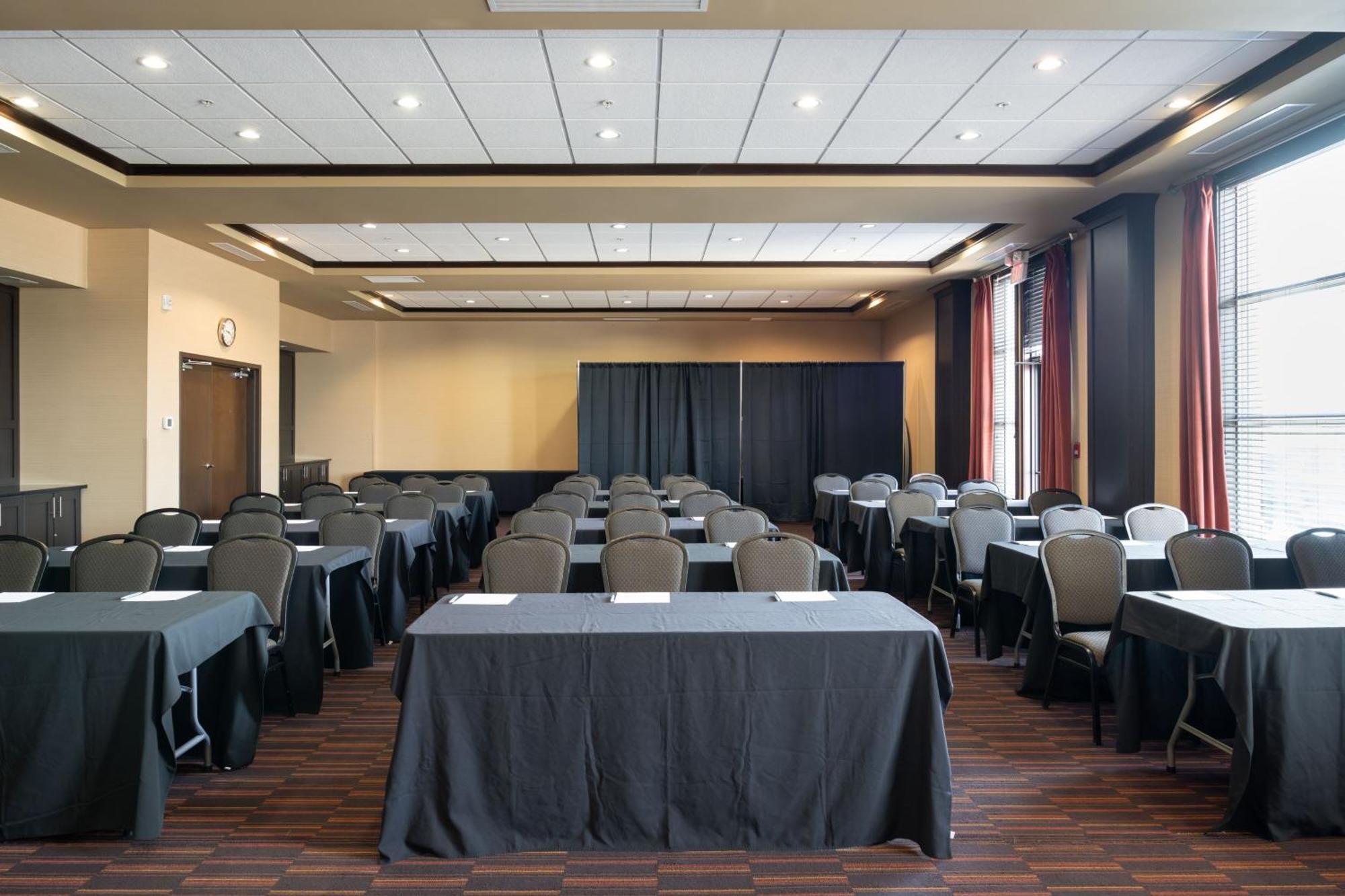Four Points By Sheraton Edmonton International Airport Nisku Dış mekan fotoğraf